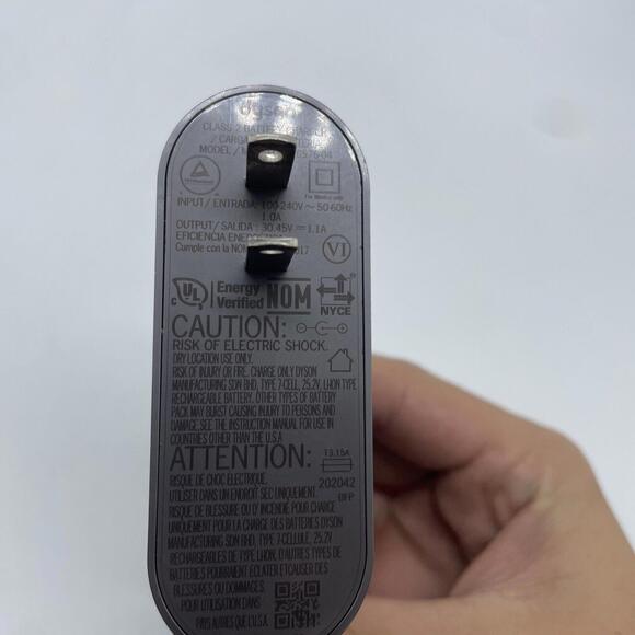 DYSON - Class 2 Battery Charger 205720-02 - Picture 3 of 3